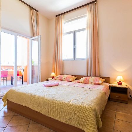 Apartments Angelina Sukošan المظهر الخارجي الصورة
