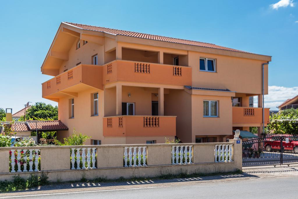 Apartments Angelina Sukošan المظهر الخارجي الصورة