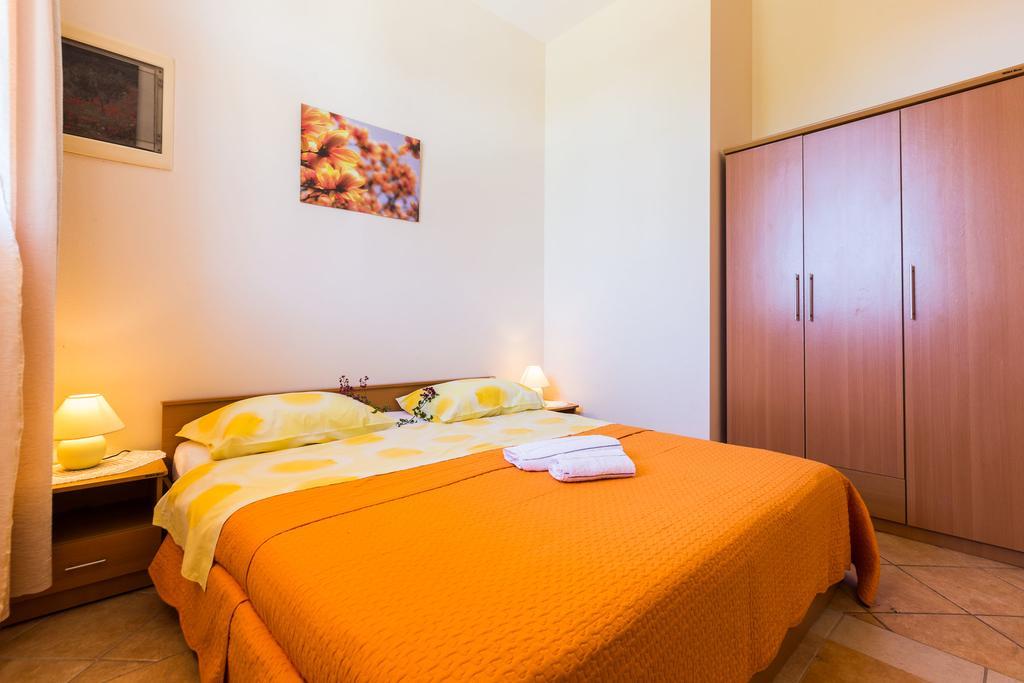 Apartments Angelina Sukošan المظهر الخارجي الصورة
